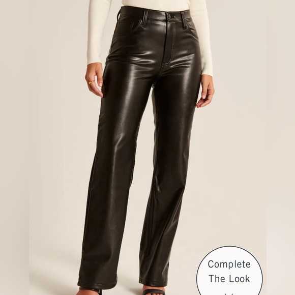Abercrombie & Fitch Curve Love Vegan Leather 90s relaxed pants - Picture 1 of 2